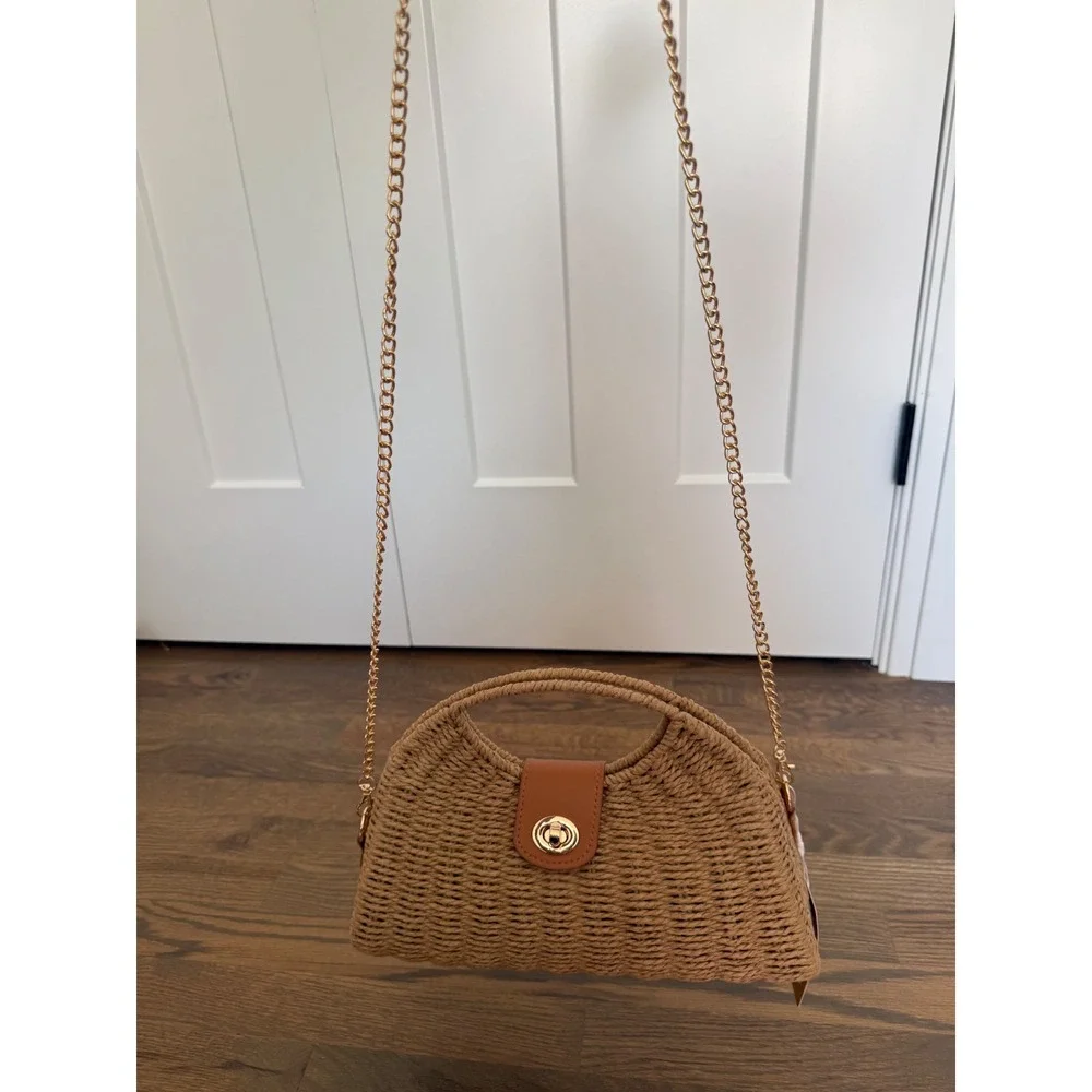 Woven Straw Crossbody Bag Tan Gold Chain Strap Turn Lock‎ Summer Beach Clutch